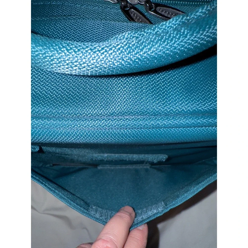 Baggallini Teal Travel Tote Bag